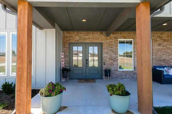 4642 Vista Reach CIR, Edmond, OK 73025
