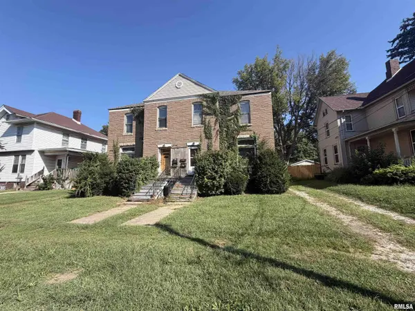 441 E GROVE ST, Galesburg, IL 61401