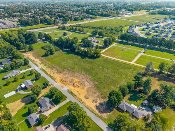 2 Harper Road, Clarksville, TN 37043