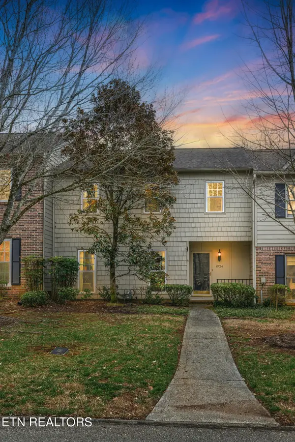 8724 Aragon Lane, Knoxville, TN 37923