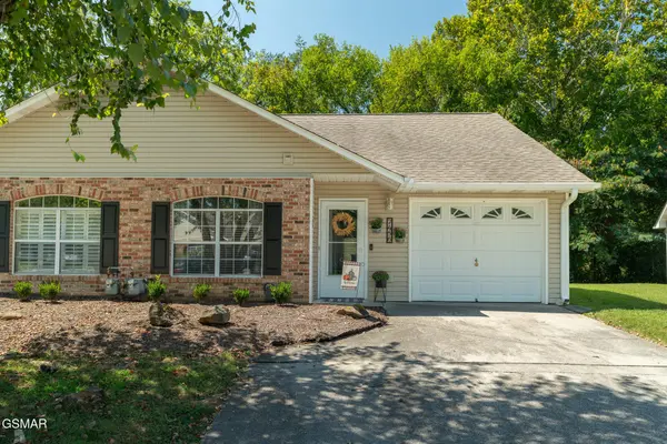 7456 Creek Song Court, Knoxville, TN 37920