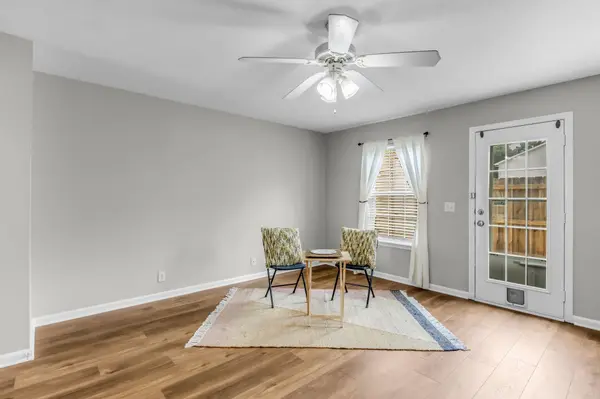 235 Arapaho Dr, Murfreesboro, TN 37128