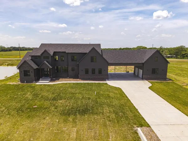 243 Thurston,  Derby,  KS 67037
