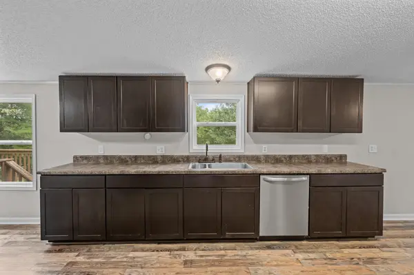 20 Bramlett RD, Taylors, SC 29687