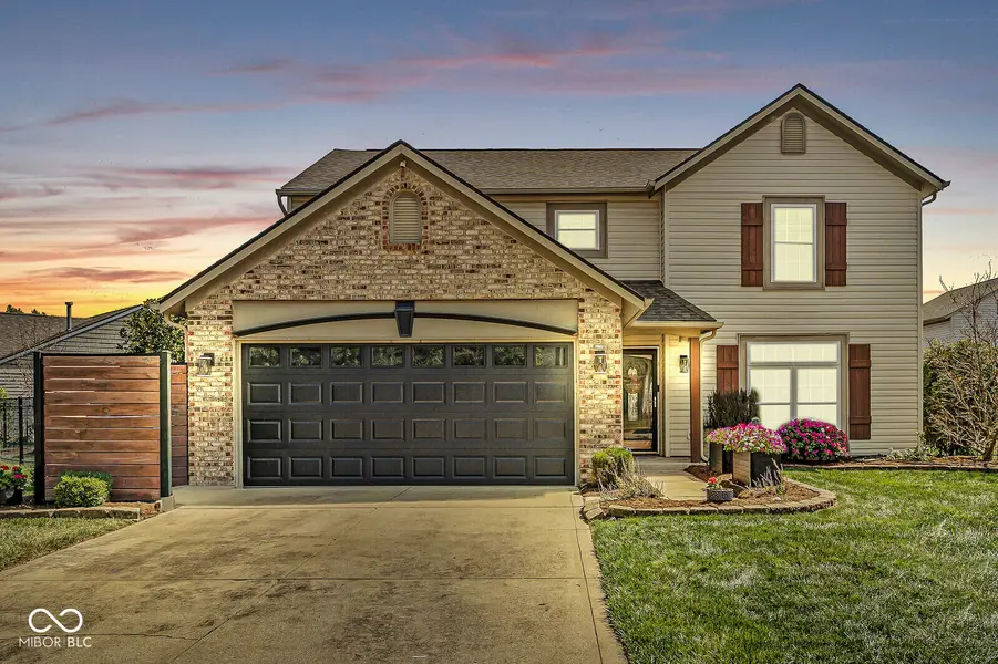 9919 Fountain Cove DR, Indianapolis, IN 46236