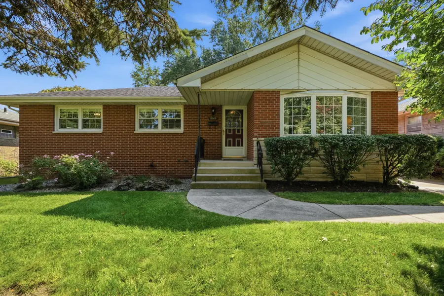 8149 Euclid AVE, Munster, IN 46321