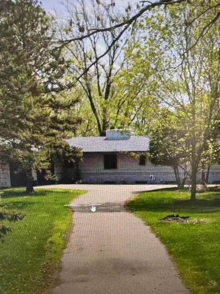 9149 Meadowview RD, Bloomington, MN 55425