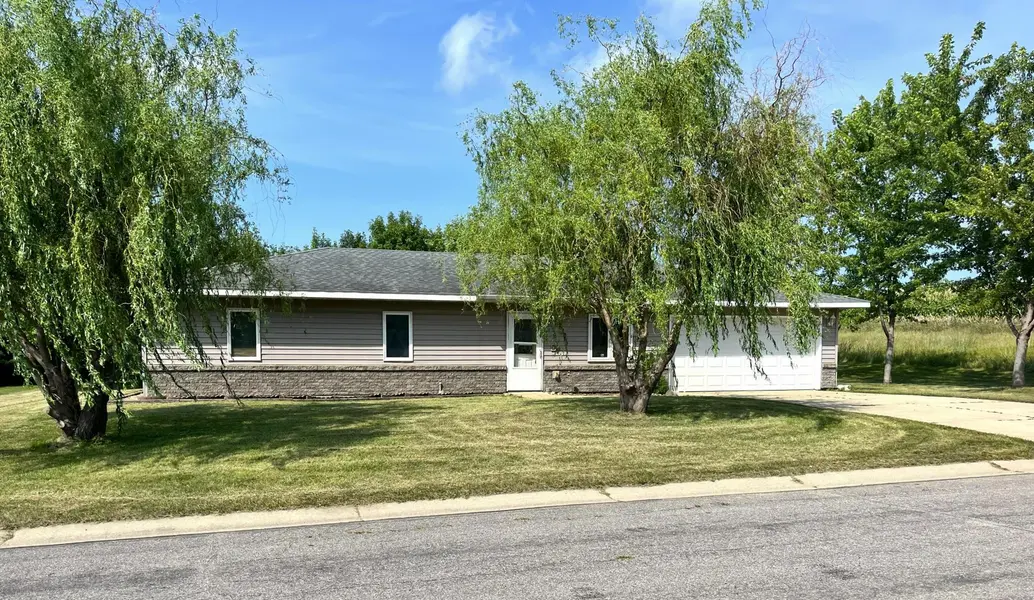 110 9th ST N, Atwater, MN 56209