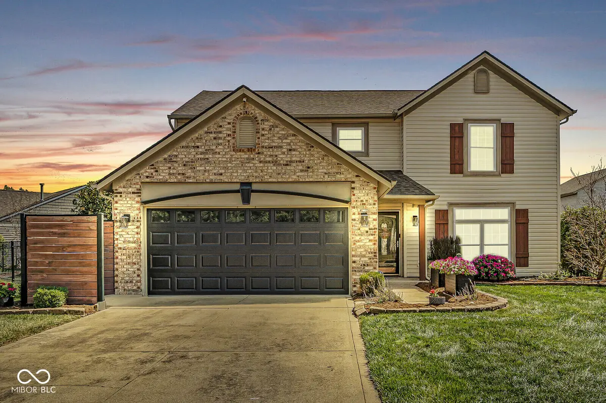 9919 Fountain Cove DR, Indianapolis, IN 46236