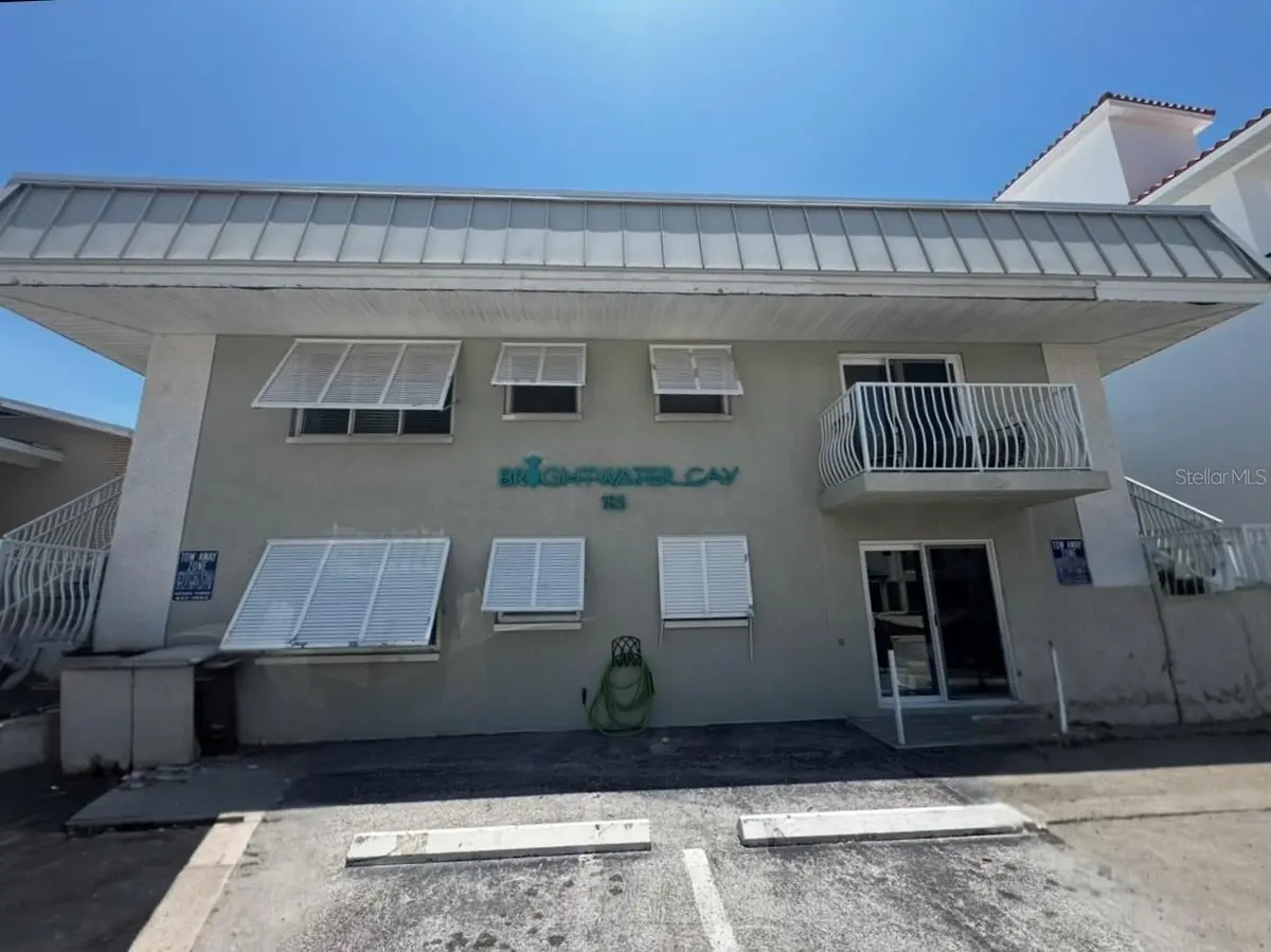 185 BRIGHTWATER DR, Clearwater Beach, FL 33767