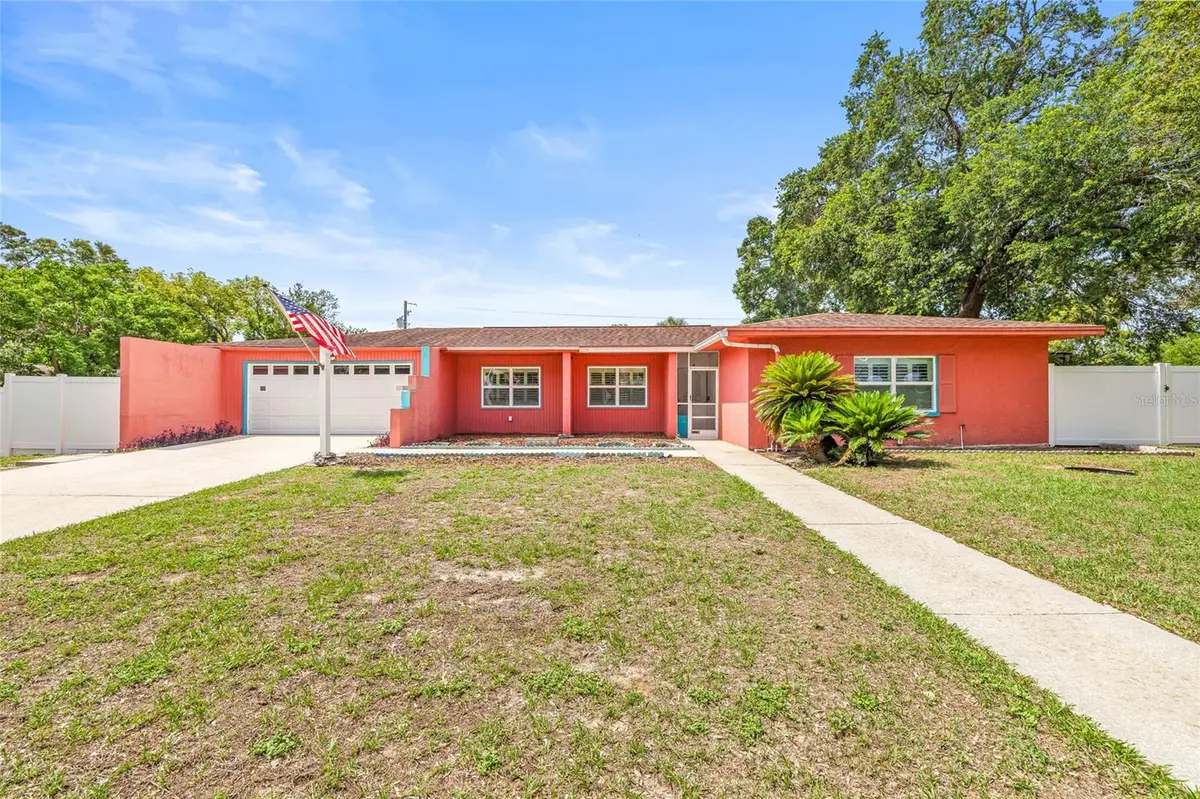603 ROYAL CREST DR, Brandon, FL 33511