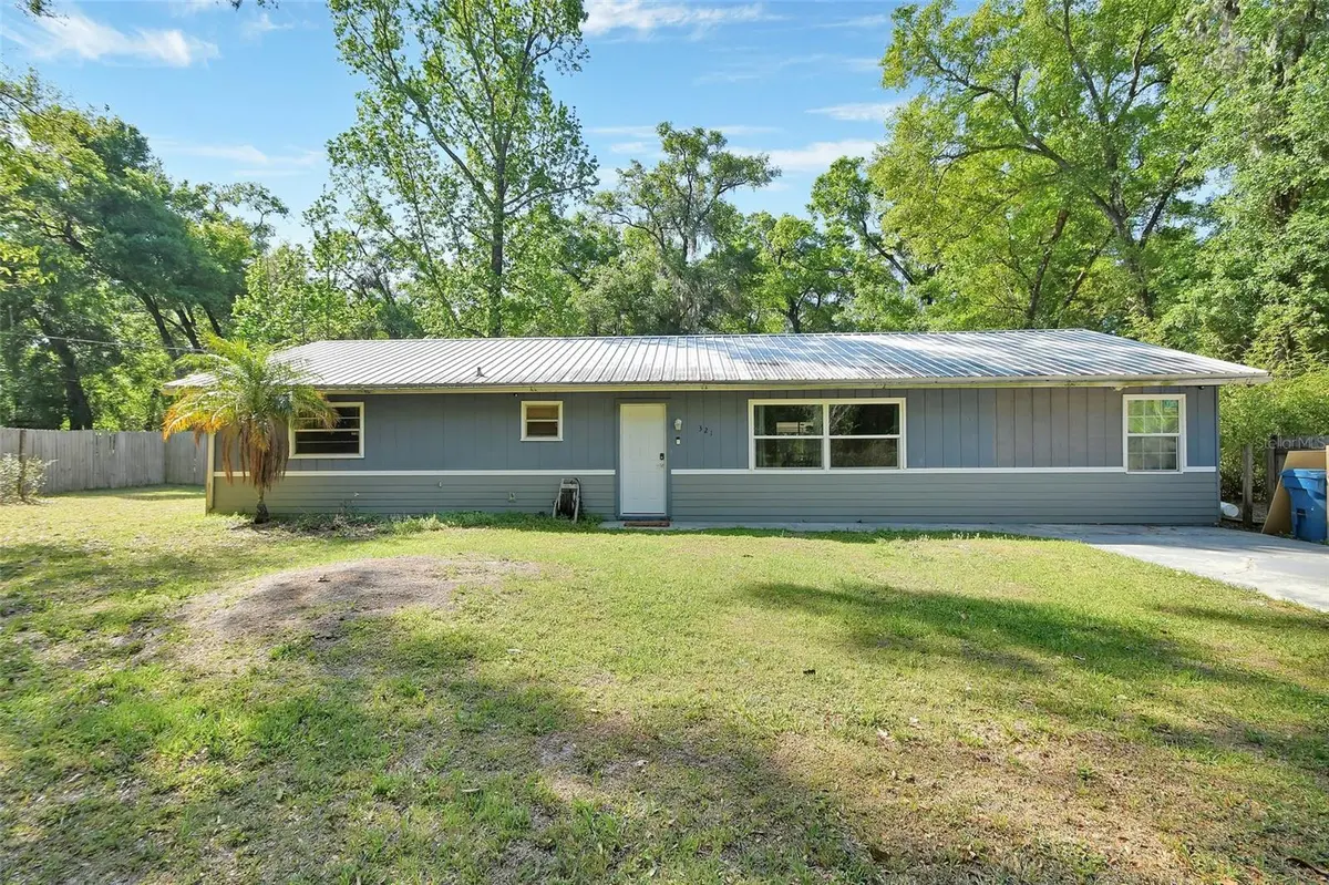 321 WADE AVE, Deland, FL 32724