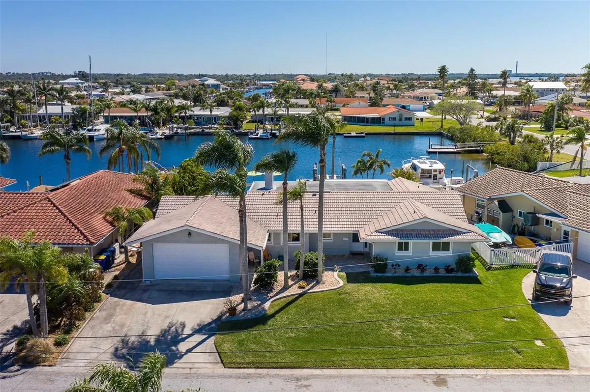 3616 HARBORVIEW CT, New Port Richey, FL 34652