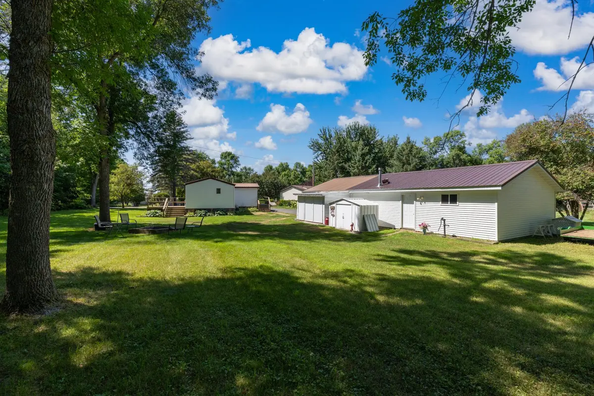 910 Lake Shore BLVD, Wahkon, MN 56386