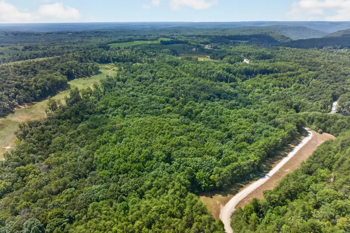 15 Camp Creek Rd, Spencer, TN 38585