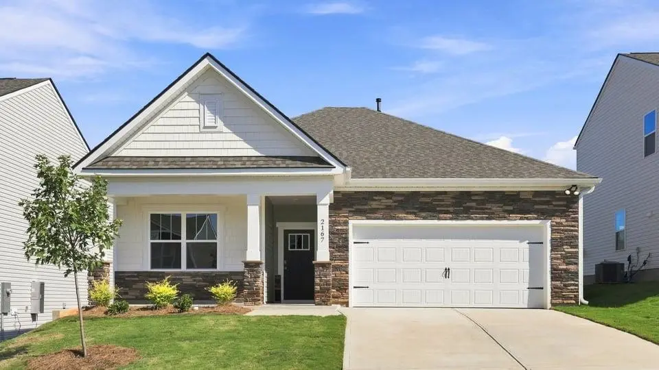 2167 Springview CT, Boiling Springs, SC 29316