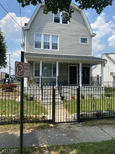 281 Buffalo Ave #3, Paterson City, NJ 07503