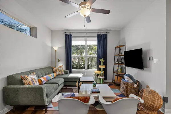 8110 Mandela BND, Austin, TX 78744