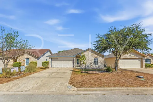 241 Moonstone DR, Jarrell, TX 76537