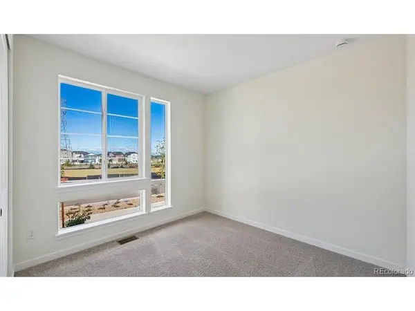 2112 S Irvington, Aurora, CO 80018