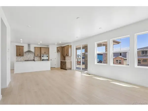 8732 Whiteclover, Littleton, CO 80125
