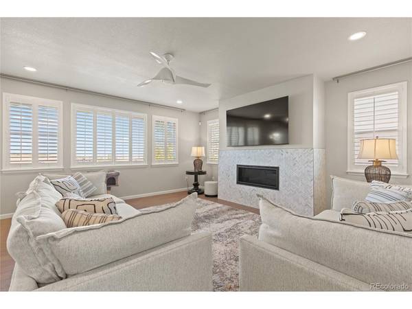 6671 Kenzie, Castle Pines, CO 80108