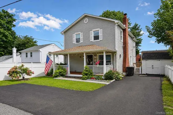 15 Roslyn RD, Carmel, NY 10512