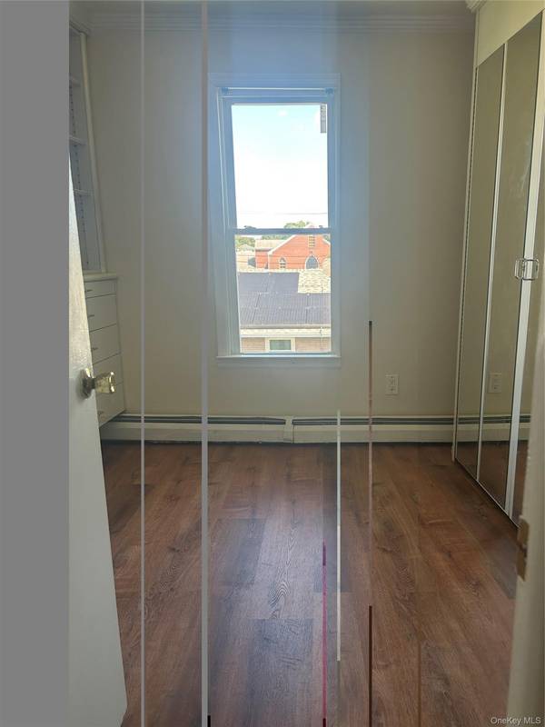 155 Dartmouth ST #2, Hempstead, NY 11550