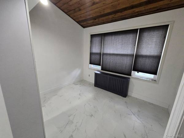 3175 Layton AVE, Bronx, NY 10465