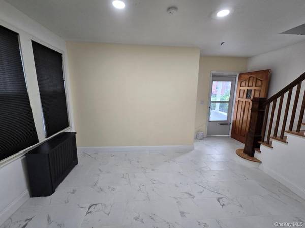 3175 Layton AVE, Bronx, NY 10465