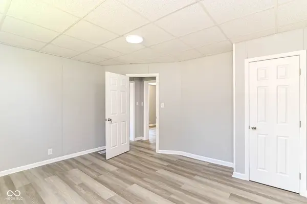 119 E School ST, Anderson, IN 46012