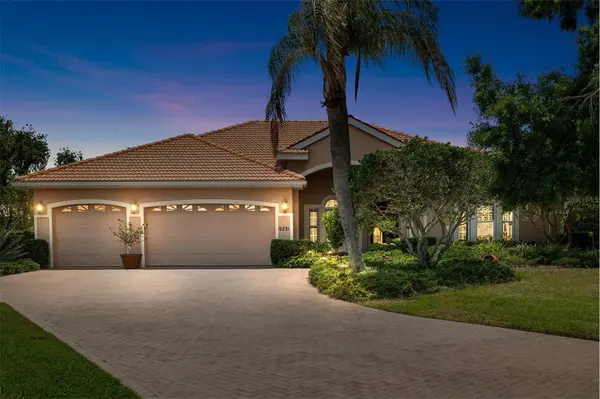 6231 CYPRESS BEND CT, University Park, FL 34201