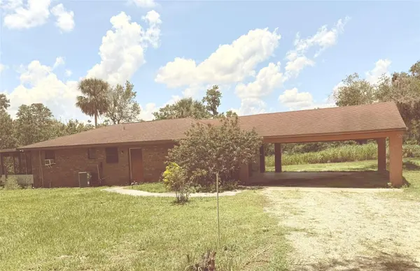 827 N JOHNSON AVE, Arcadia, FL 34266