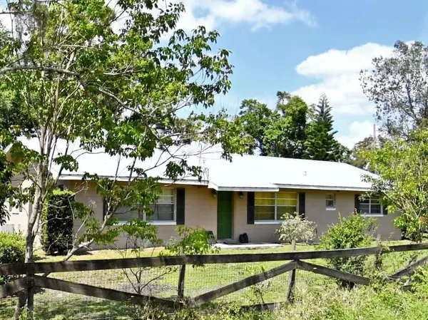 4898 MEADOW DR, St Cloud, FL 34772