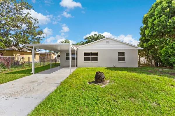 216 PIKE ST, Auburndale, FL 33823