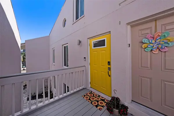 3120 BEACH BLVD S #7,  Gulfport,  FL 33707