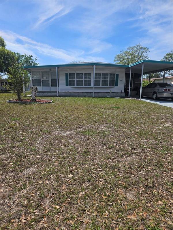 7379 FIRST CIRCLE DR, Brooksville, FL 34613