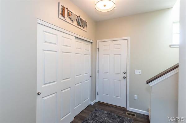 21 Meadow Vista CT, St Peters, MO 63376