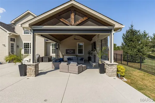 136 Stewards LN, Eureka, MO 63025