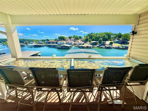 831 Winn RD #15Q, Osage Beach, MO 65065