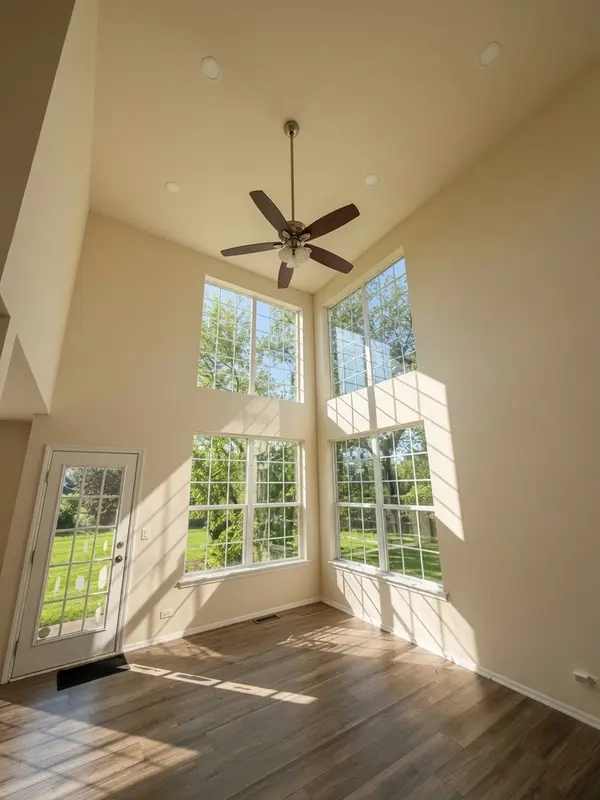 1334 FILLY LN #1334, Bartlett, IL 60103