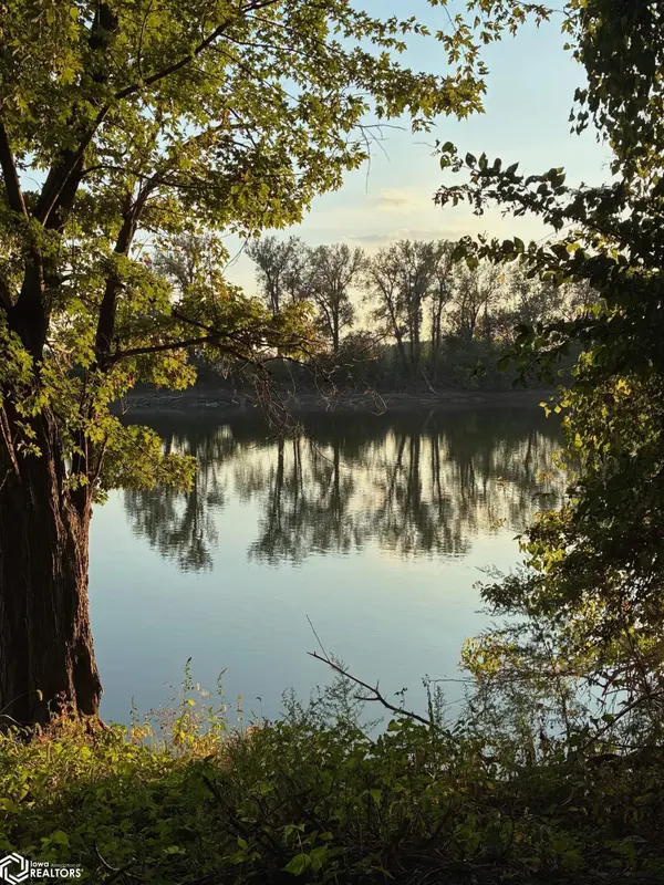 So 7th, Keokuk, IA 52632