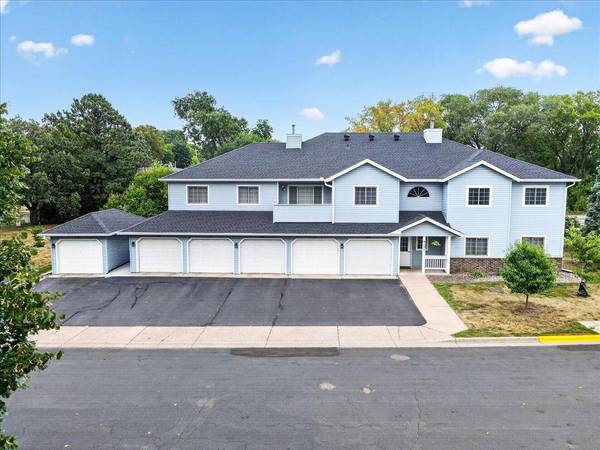 4171 3rd ST NE #201, Columbia Heights, MN 55421