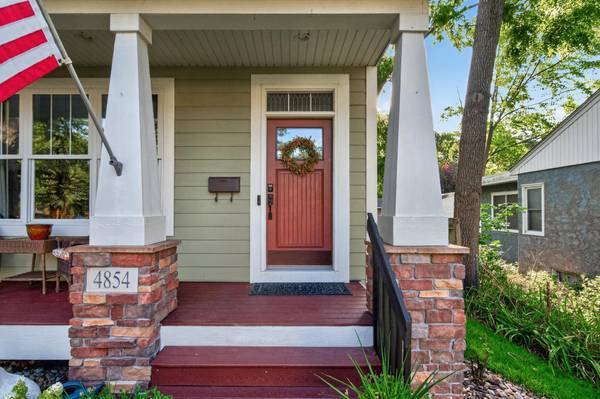 4854 Cook Ave, White Bear Lake, MN 55110