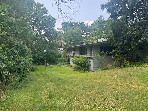 9149 Meadowview RD, Bloomington, MN 55425