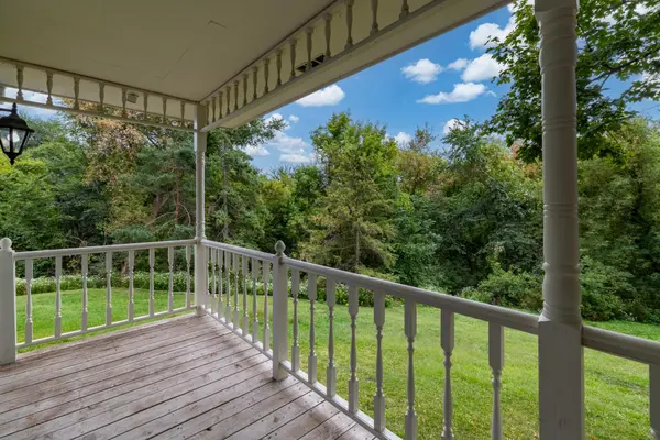 8620 Inver Grove TRL, Inver Grove Heights, MN 55076