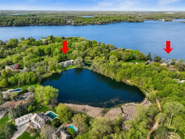 28200 Boulder CIR, Shorewood, MN 55331