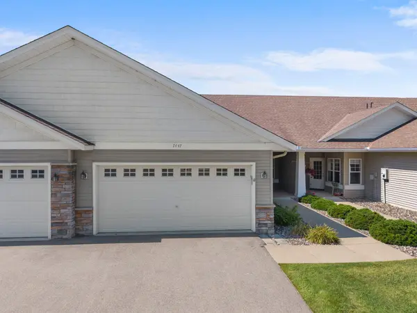 7447 Timber Crest DR S, Cottage Grove, MN 55016