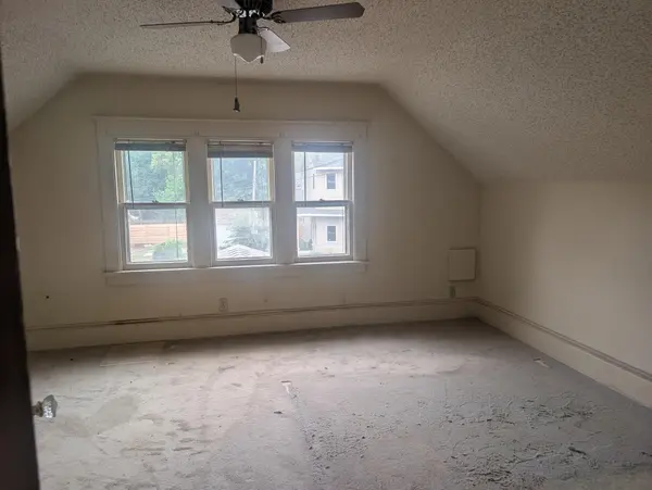 3008 E 35th ST, Minneapolis, MN 55406