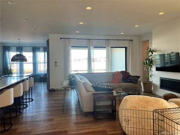 9438 Lake Breeze DR, Littleton, CO 80125